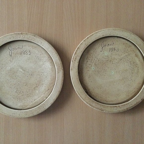 2 Vintage plates American farm scene Spring & Summer currier & Ives signed Joan - Picture 5 of 5